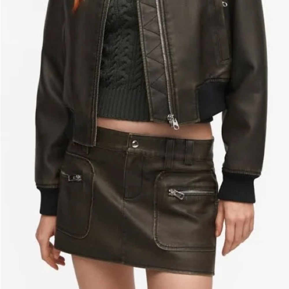NWOT Mango Faux Leather Mini Skirt
